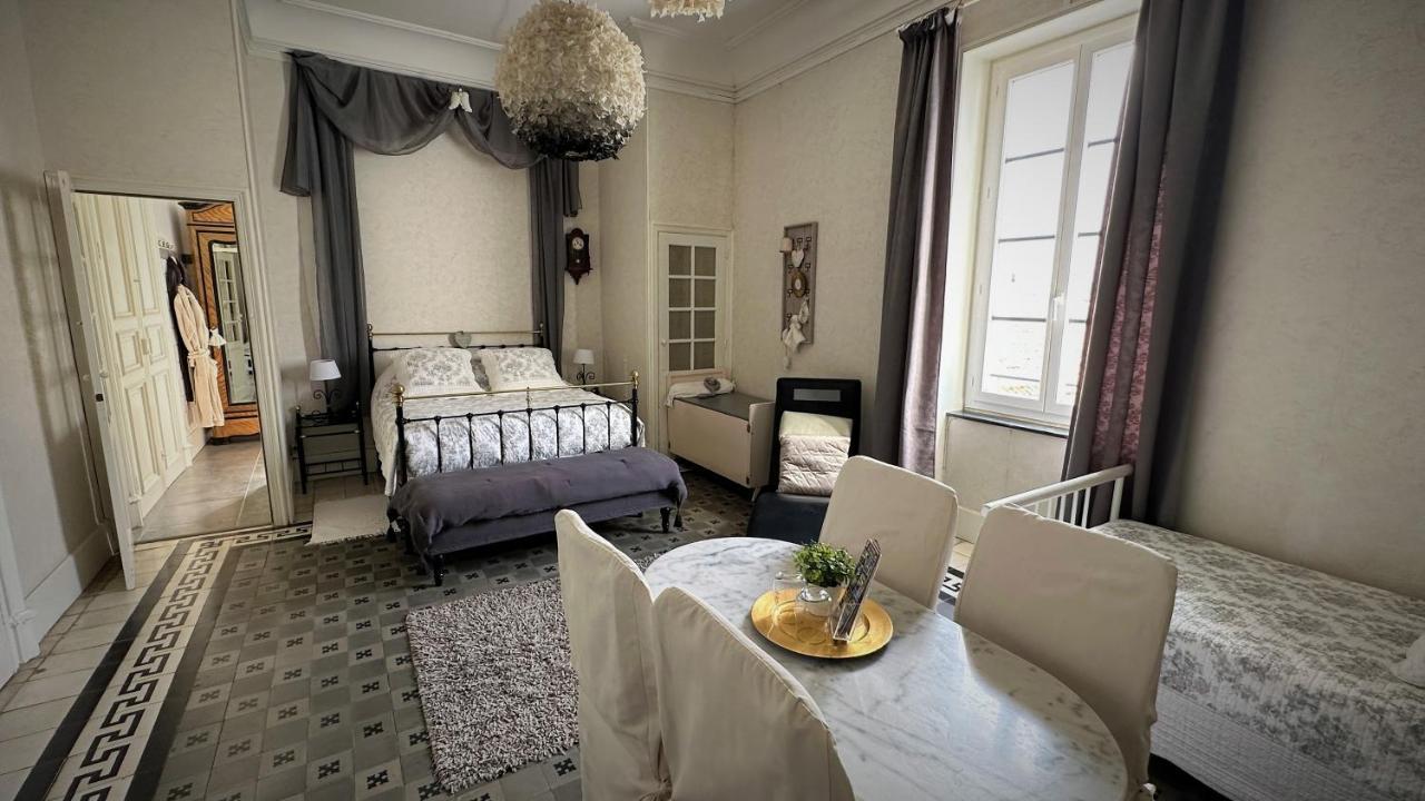 Le Neptune Le Somail Exterior photo